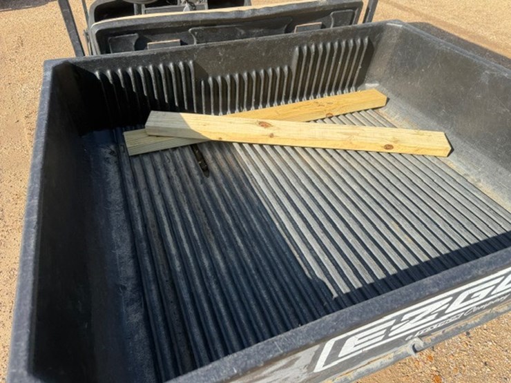 #108-•-ezgo-workhorse-golf-cart-|-no-title-image-11
