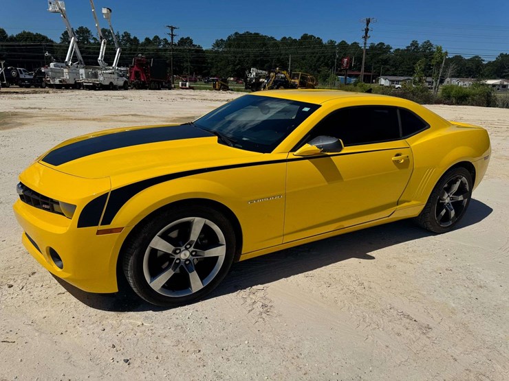 2011-chevrolet-camaro-rs-2d-coupe---155,001-miles-image-1