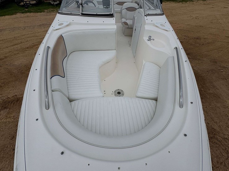 1996-wellcraft-240-eclipse-in-shore-bay-boat-image-15