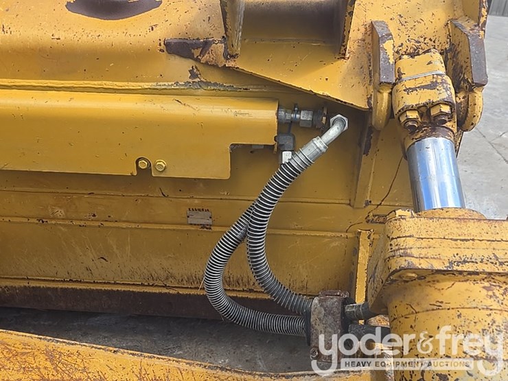 2019-caterpillar-d6t-lgp-image-26