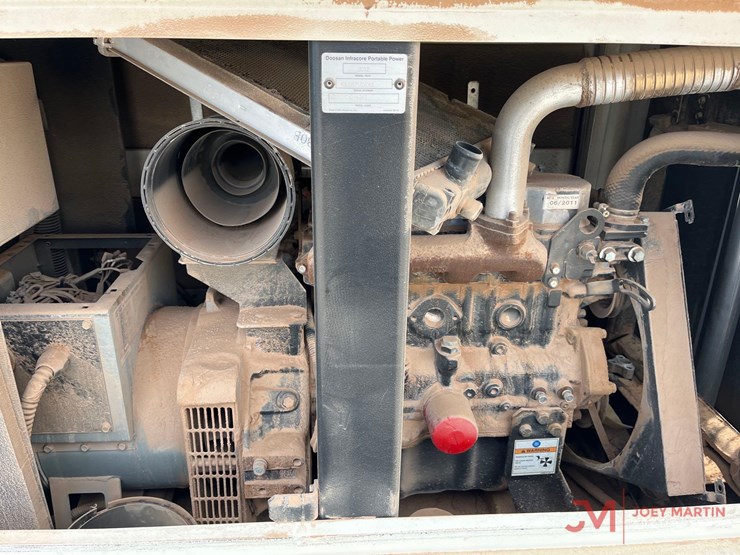 2012-doosan-g25-image-10