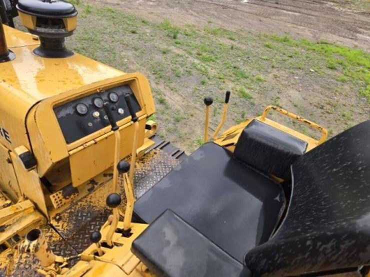 1985-john-deere-450e-image-3