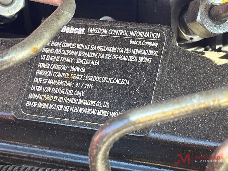 2025-bobcat-t550-image-12