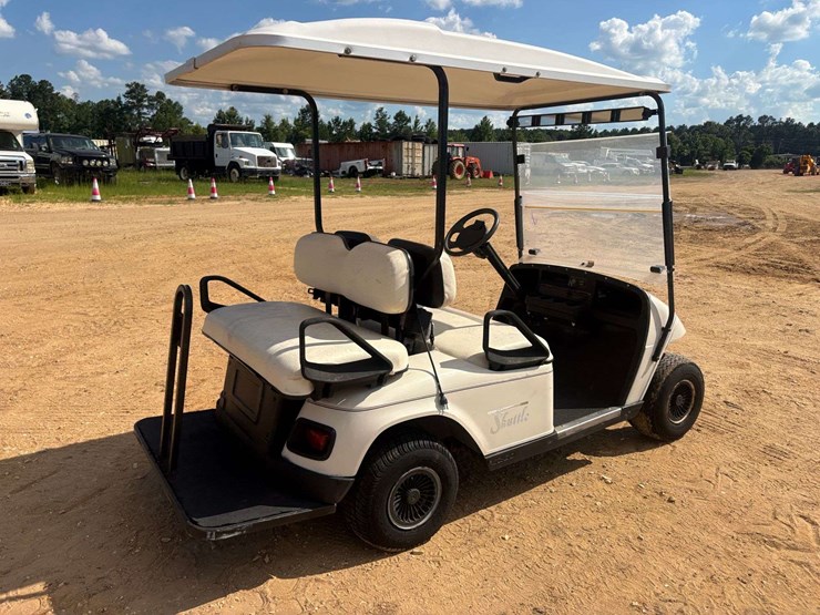 ez-go-txt-36v-electric-golf-cart-image-3