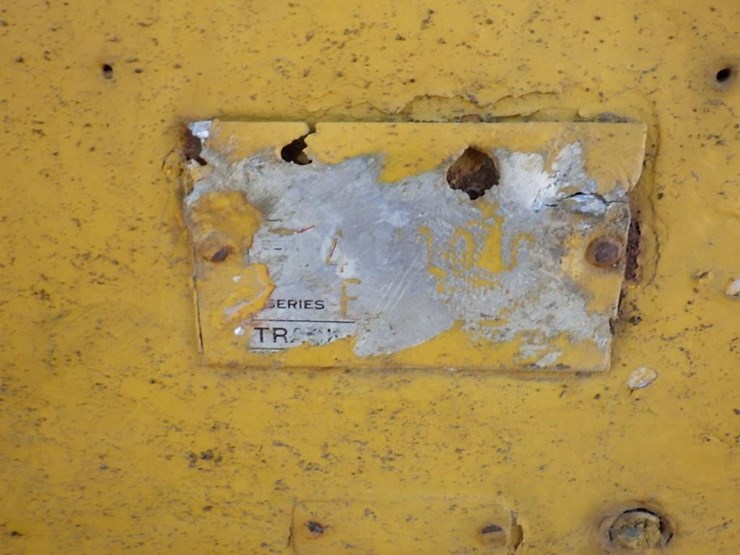 caterpillar-d7-image-40