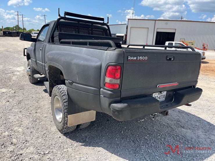 1998-dodge-ram-3500-image-3