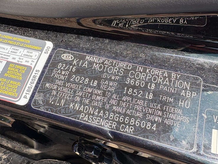 2016-kia-rio-4-door-awd-sedan-(87,338-miles)-image-24