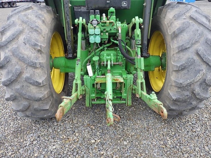 john-deere-210-image-21