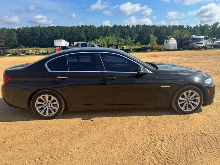 2015-bmw-528i-4dr-sedan---142,305-miles-image-7