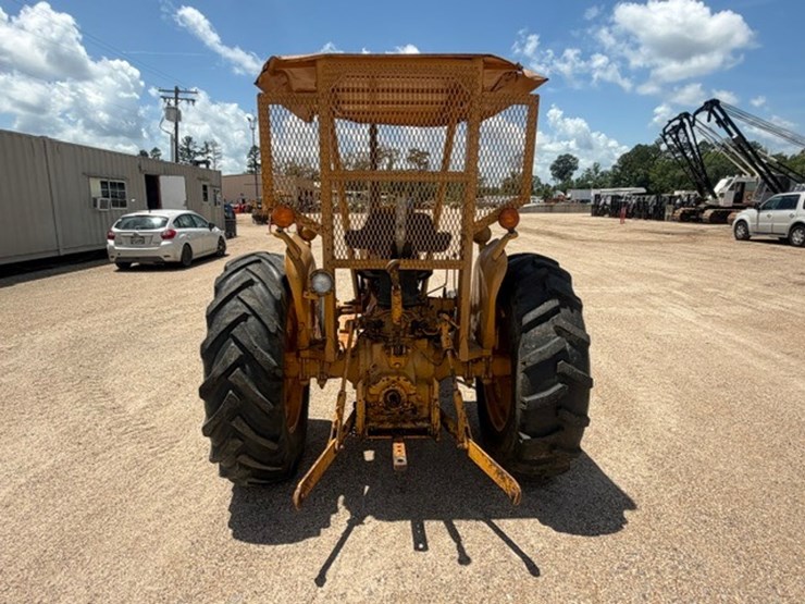 john-deere-302-image-8
