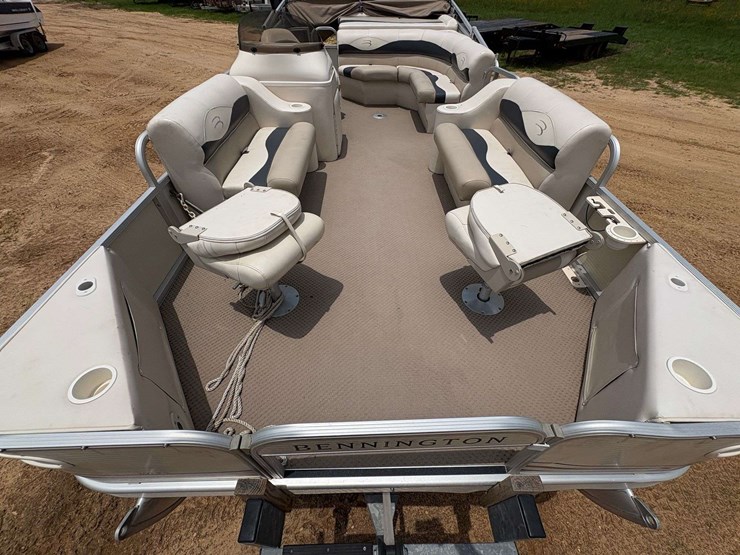 2003-bennington-207fs-20'-pontoon-boat-w/trailer-image-11