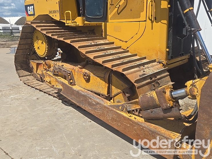 2019-caterpillar-d6t-lgp-image-13