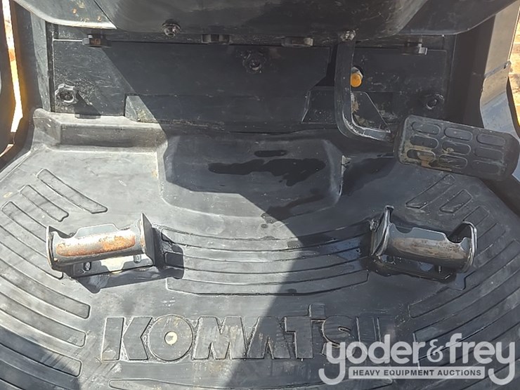 2024-komatsu-d61px-24-image-55