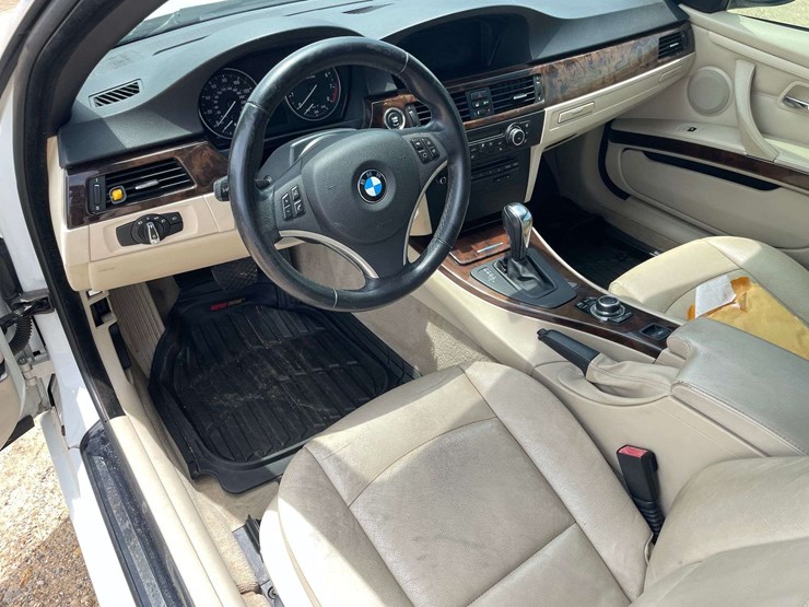 2013-bmw-328i-2-door-convertible-(116,730-miles)-image-11