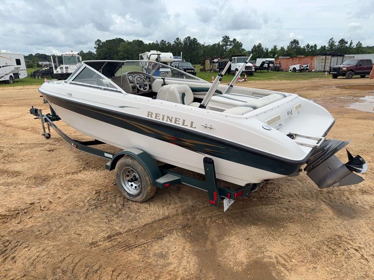 2002-reinell-203-20'-in-shore-boat-w/-trailer-image-3