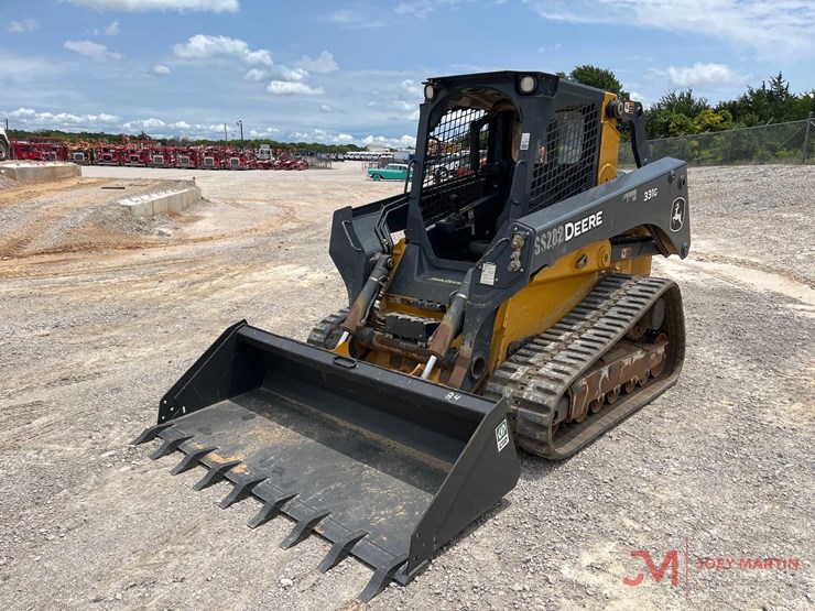2023-deere-331g-image-4