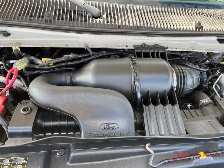 2012-ford-e450-image-10