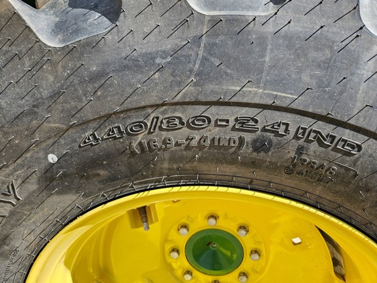 john-deere-4066m-image-16