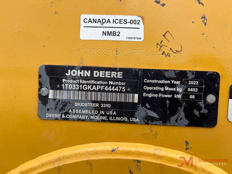 2023-deere-331g-image-12