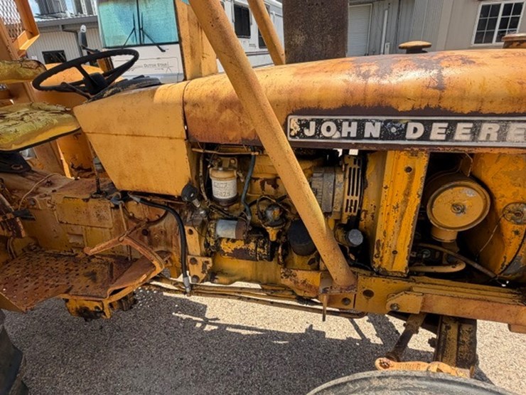john-deere-302-image-27