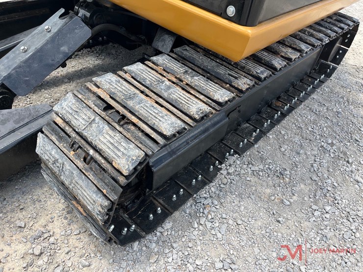 2022-caterpillar-305.5e2-image-8