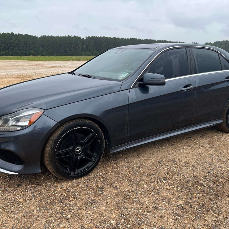 2014 Mercedes-Benz E350 4-Door Sedan (270,397 Miles)