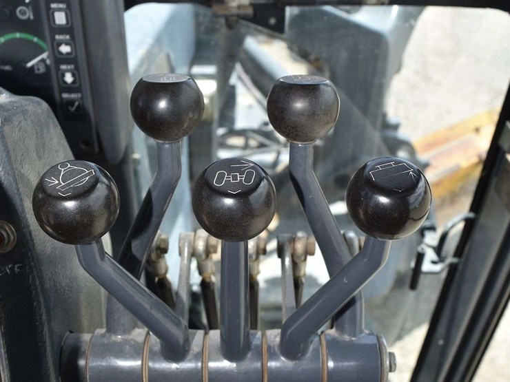 2008-deere-772d-image-81