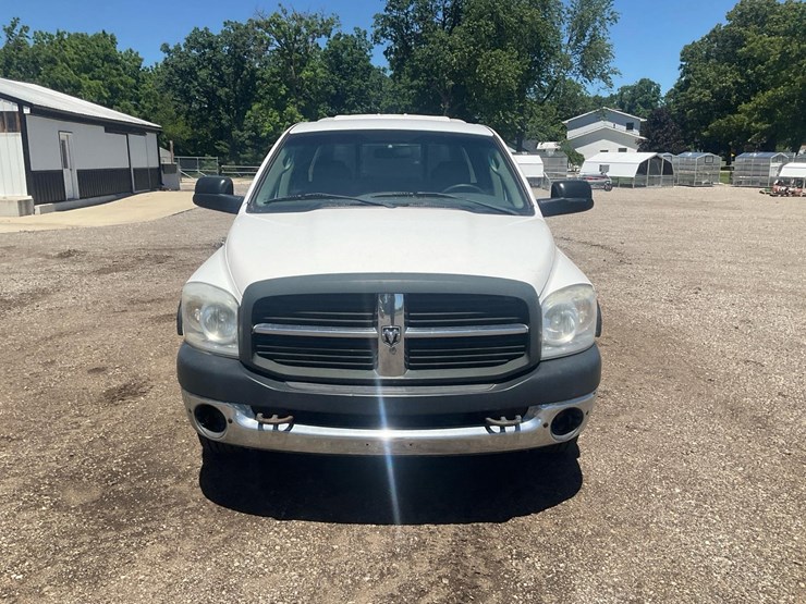 2008-ram-2500-st-image-5