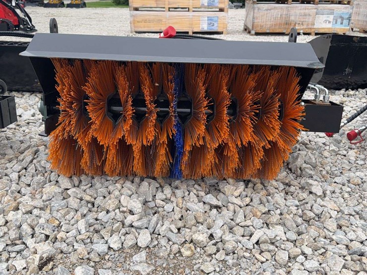hydraulic-rotary-broom-attachment-for-mini-skid-steer-image-1