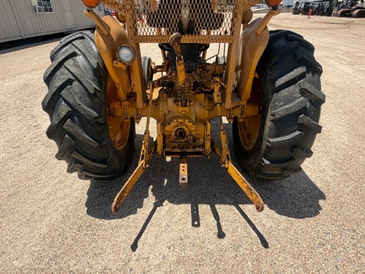 john-deere-302-image-40