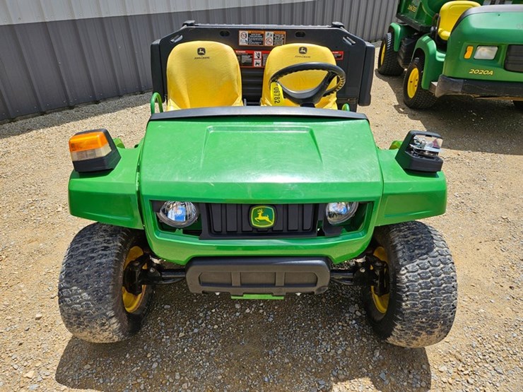 2014-john-deere-gator-image-8