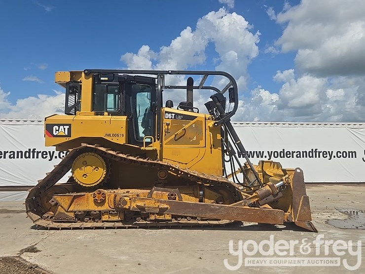 2019-caterpillar-d6t-lgp-image-6
