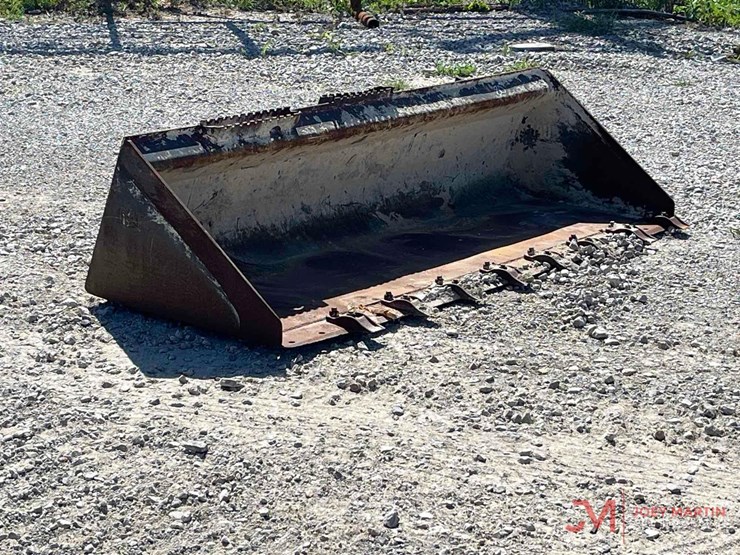 caterpillar-80-image-1