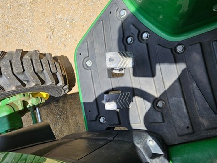john-deere-4066m-image-35