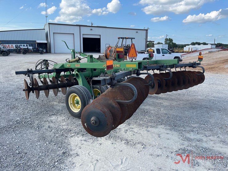 john-deere-637-image-2