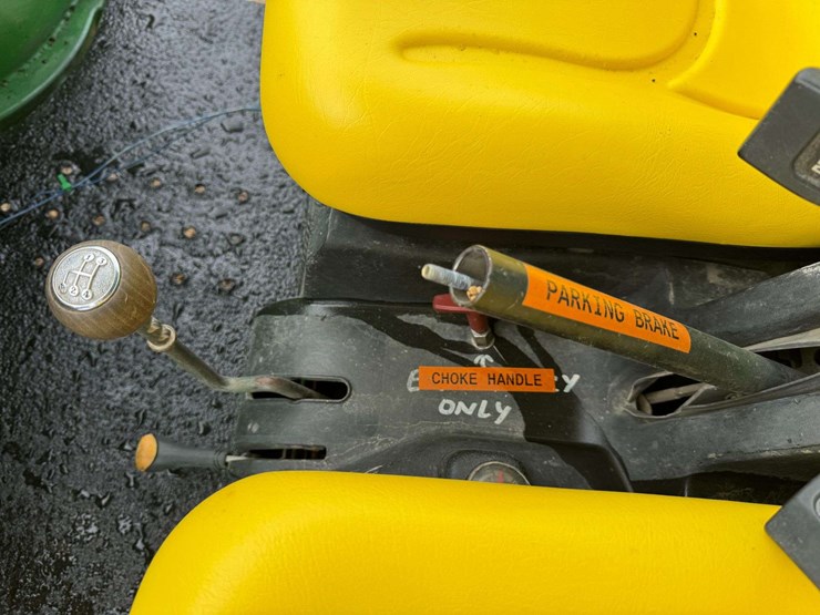 john-deere-gator-image-14