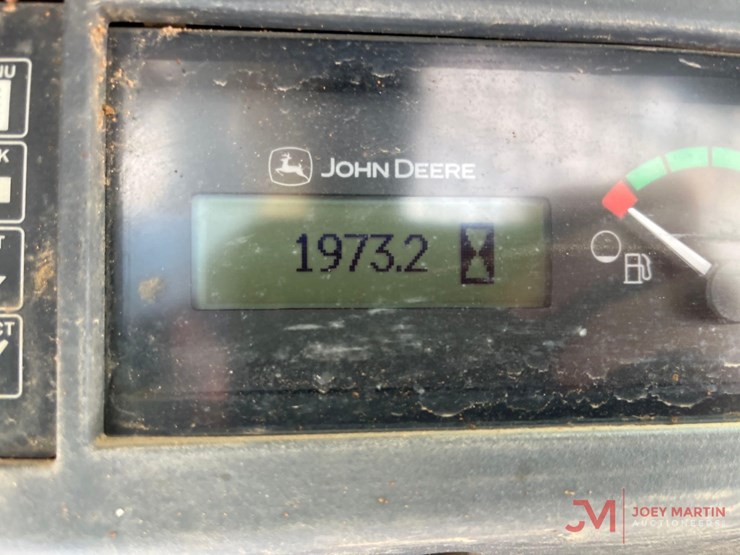 2023-deere-331g-image-17