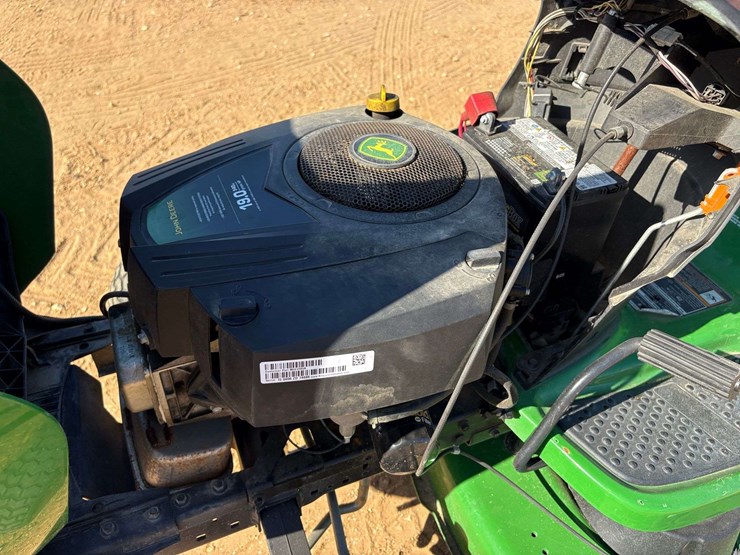 2016-john-deere-d110-image-14