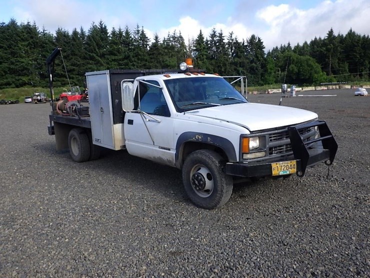 1997-chevrolet-3500-image-3