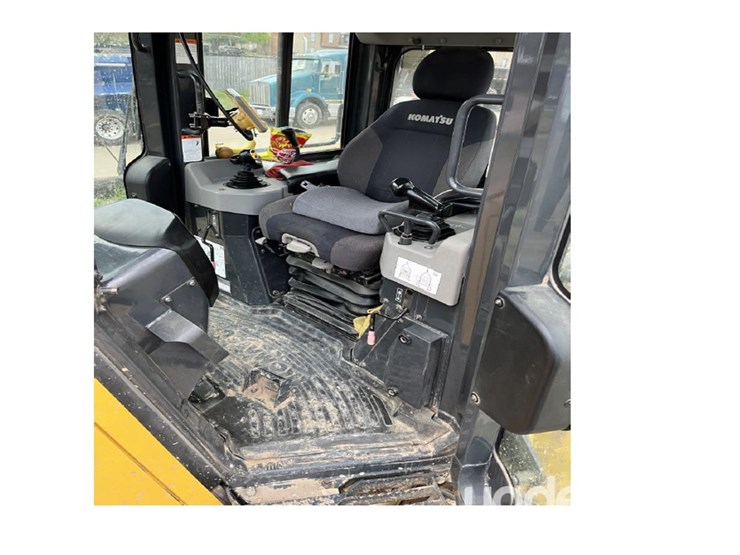 2022-komatsu-d61px-24-image-36