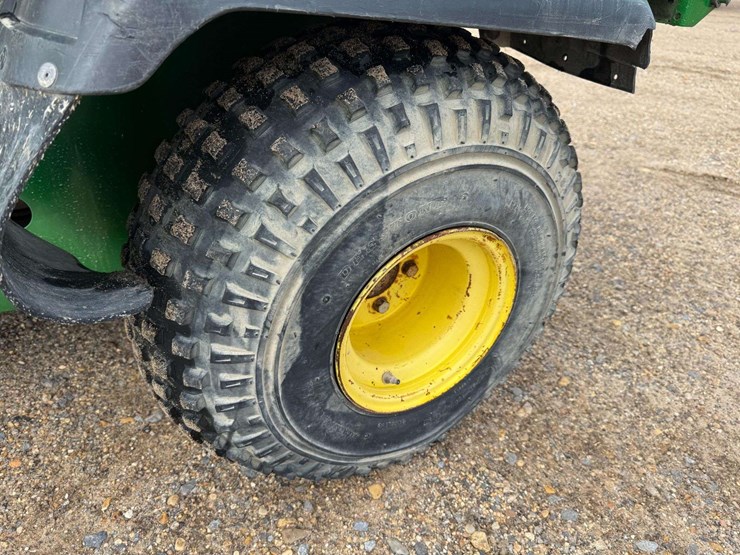 john-deere-gator-image-25