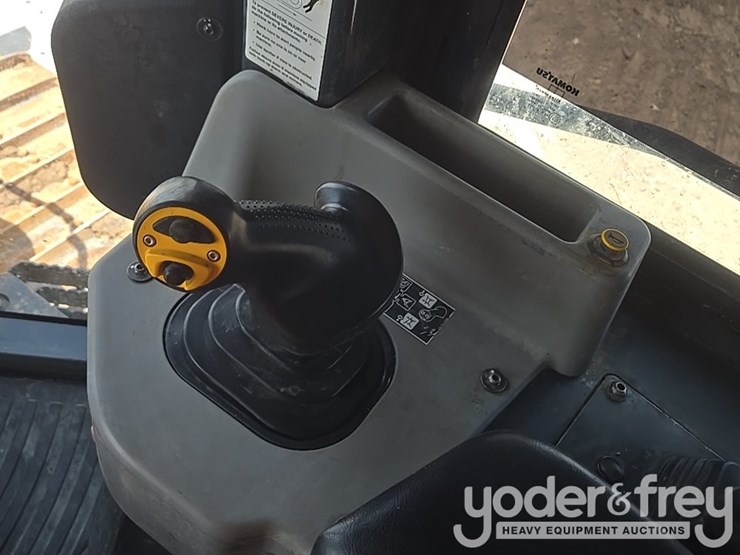 2024-komatsu-d61px-24-image-54