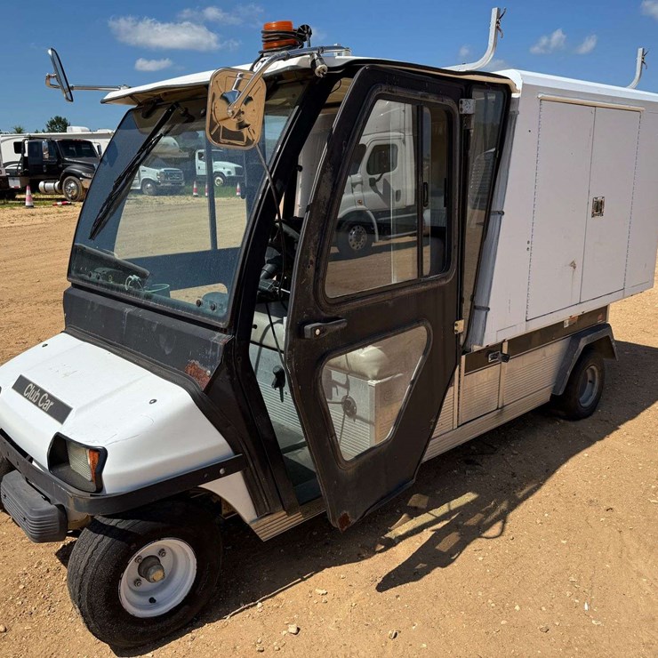 2005 Club Carryall Utility Cart