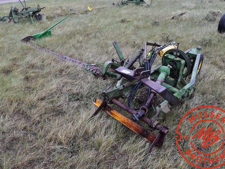 john-deere-38-image-1