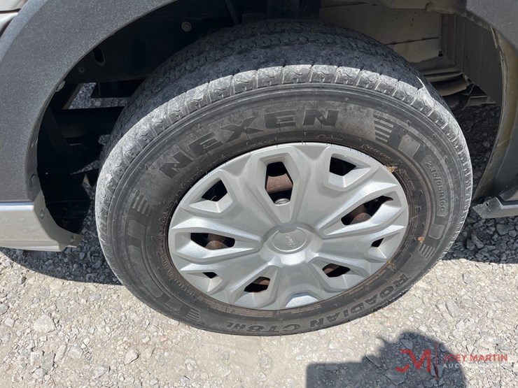 2020-ford-transit-image-5