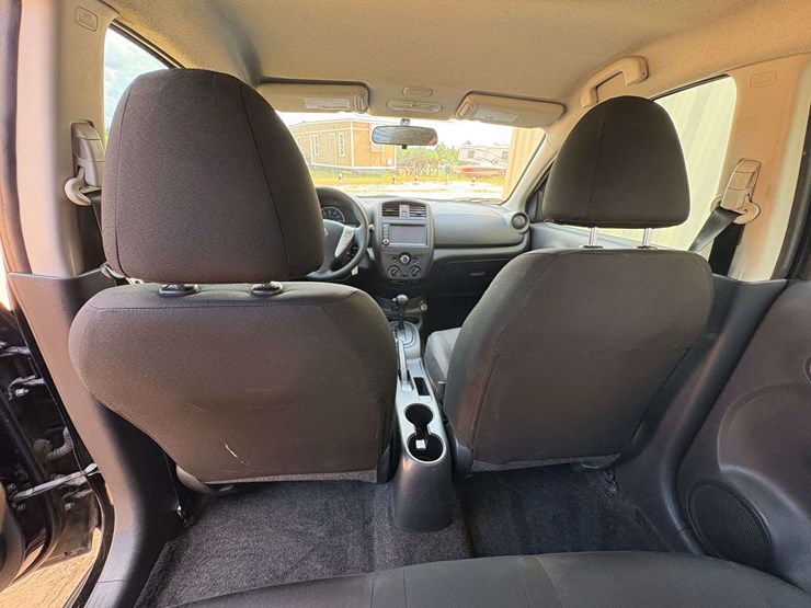 2019-nissan-versa-sedan-s-plus-(121,518-miles)-image-18