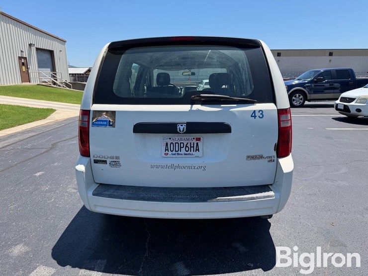 2010-dodge-grand-caravan-se-image-6