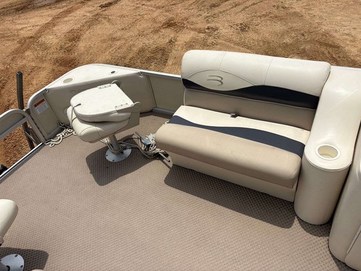 2003-bennington-207fs-20'-pontoon-boat-w/trailer-image-13