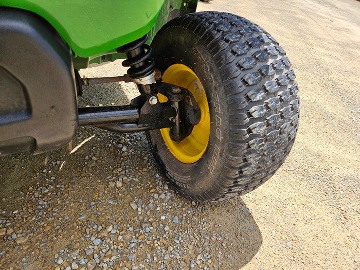 2011-john-deere-gator-image-9
