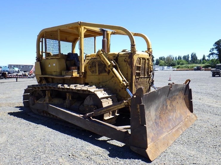 caterpillar-d7-image-3